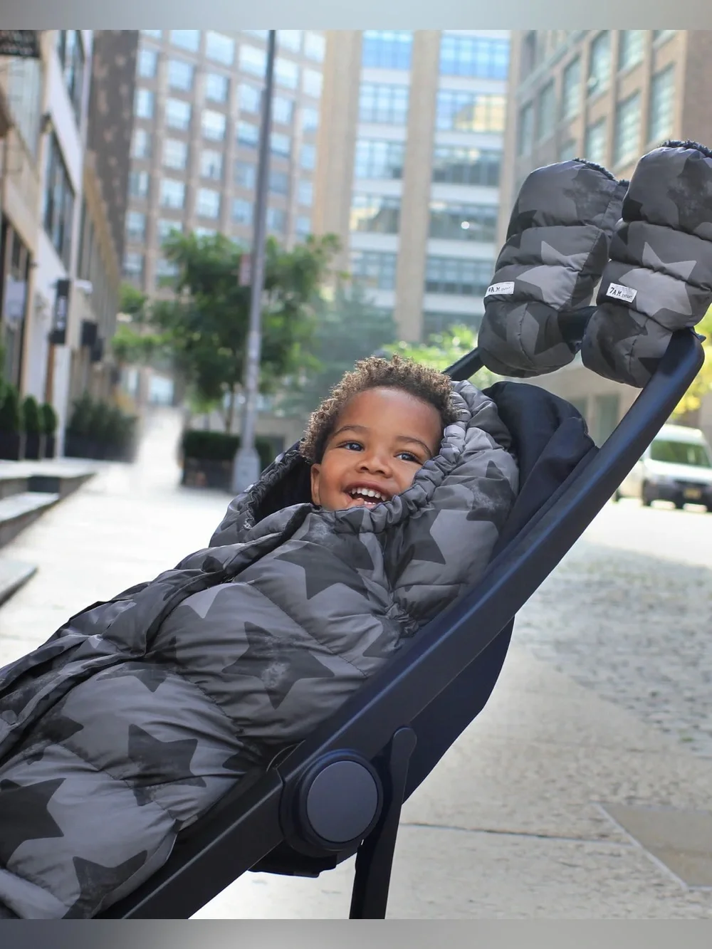 NWT 7AM ENFANT BLANKET 212 EVOLUTION - STELLA black with stars - stroller cover - Picture 3 of 7